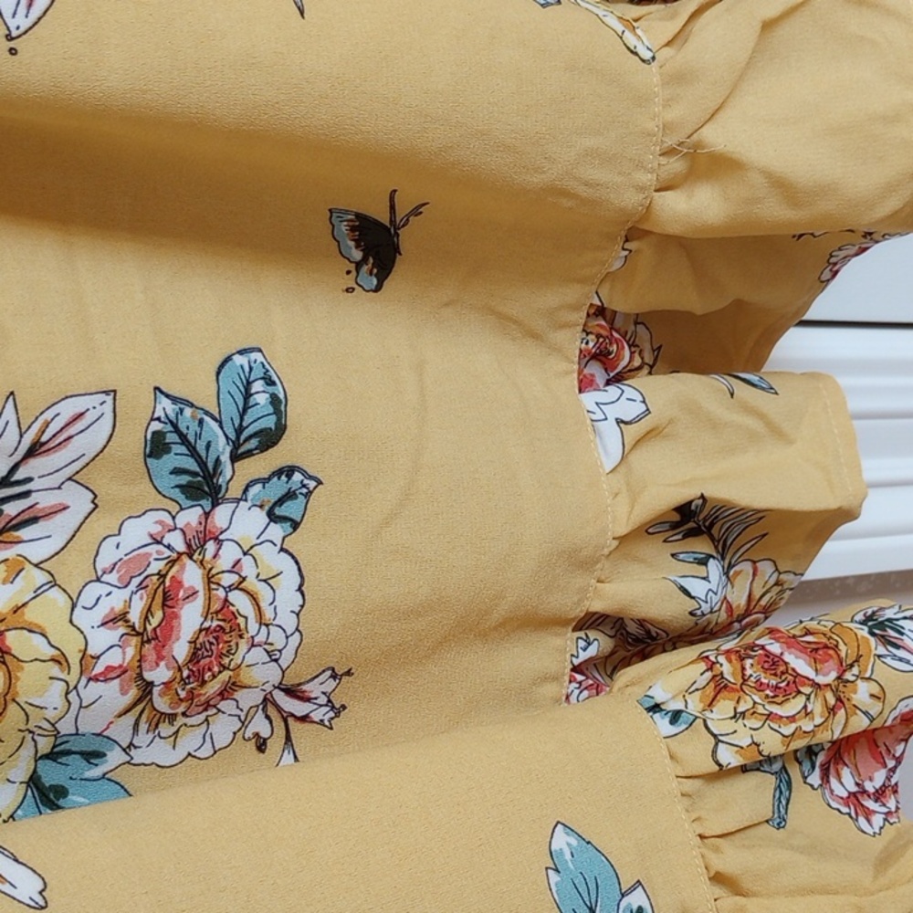 R+J GOLD DRESS - Picture 8 of 11